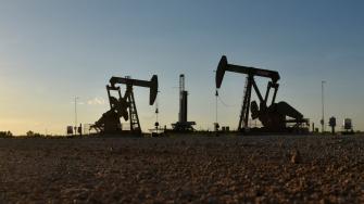 Los precios del petróleo mantuvieron sus ganancias la sesión de este jueves. Foto: Reuters