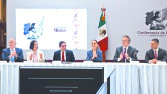 La presidenta de México, Claudia Sheinbaum, firmó este martes con empresarios la renovación del Paquete Contra la Inflación y la Carestía (PACIC), para evitar subir los precios de los productos de la canasta básica y así poder controlar la inflación.