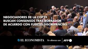 A un día de que termine la COP29 en Bakú, los negociadores presentaron este jueves un borrador de acuerdo que evidencia lo alejadas que están las posiciones sobre la financiación climática entre los países ricos y los países en desarrollo.

Para más información del tema, visita: 
Twitter: https://twitter.com/eleconomista 
Sitio web: https://www.eleconomista.com.mx/ 
Facebook: https://www.facebook.com/ElEconomista.mx 

#ElEconomista #CapitalHumano #EETV