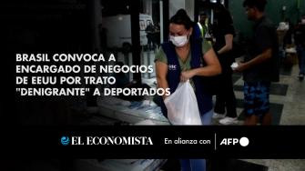 El gobierno brasileño convocó el lunes al encargado de negocios de la embajada de Estados Unidos para pedir explicaciones sobre el trato "denigrante" dado a los deportados que llegaron el viernes a Brasil, dijo una fuente del gobierno a AFP.

¡Síguenos en nuestras redes sociales para mantenerte informado!

Twitter: https://twitter.com/eleconomista 
Facebook: https://www.facebook.com/ElEconomista.mx
Instagram: https://www.instagram.com/eleconomistamx
LinkedIn: https://www.linkedin.com/company/el-economista/

#ElEconomista #EETV