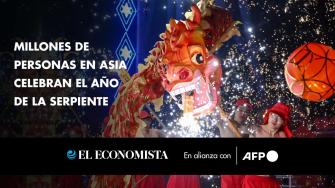 Cientos de millones de personas en Asia conmemoran el miércoles el inicio del Año Nuevo Lunar con cenas familiares, fuegos artificiales y deseos mutuos de prosperidad para despedir el Año del Dragón y recibir al de la Serpiente.

¡Síguenos en nuestras redes sociales para mantenerte informado!

Twitter: https://twitter.com/eleconomista 
Facebook: https://www.facebook.com/ElEconomista.mx
Instagram: https://www.instagram.com/eleconomistamx
LinkedIn: https://www.linkedin.com/company/el-economista/

#ElEconomista #EETV