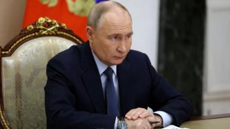 Putin ya había acogido favorablemente la idea en principio, pero afirmó que es necesario resolver muchos asuntos en la práctica antes de acordar un alto el fuego de este tipo.

Para más información del tema, visita: https://www.eleconomista.com.mx/internacionales/kremlin-dice-putin-abierto-paz-ucrania-hay-precipitarse-20250430-757092.html

¡Síguenos en nuestras redes sociales para mantenerte informado!

Twitter: https://twitter.com/eleconomista 
Facebook: https://www.facebook.com/ElEconomista.mx
Instagram: https://www.instagram.com/eleconomistamx
LinkedIn: https://www.linkedin.com/company/el-economista/

#ElEconomista #EETV