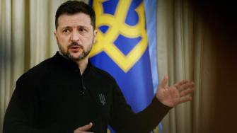 Moscú y Kiev no han mantenido conversaciones directas desde marzo de 2022, poco después de la invasión rusa de Ucrania, que ya dejó miles de muertos y permitió a Rusia tomar cerca del 20% del territorio ucraniano.
Para más información del tema, visita: https://www.eleconomista.com.mx/internacionales/zelenski-ofrece-reunirse-personalmente-putin-turquia-20250511-758556.html
¡Síguenos en nuestras redes sociales para mantenerte informado!
Twitter: https://twitter.com/eleconomista
Facebook: https://www.facebook.com/ElEconomista.mx
Instagram: https://www.instagram.com/eleconomistamx
LinkedIn: https://www.linkedin.com/company/el-economista/
#ElEconomista #EETV