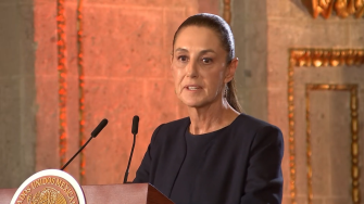 Sheinbaum anuncia aumento salarial de 9% a maestros y maestras en su día
Para más información del tema, visita: https://www.eleconomista.com.mx/politica/sheinbaum-anuncia-aumento-salarial-9-maestros-maestras-dia-20250515-759221.html
¡Síguenos en nuestras redes sociales para mantenerte informado!
Twitter: https://twitter.com/eleconomista
Facebook: https://www.facebook.com/ElEconomista.mx
Instagram: https://www.instagram.com/eleconomistamx
LinkedIn: https://www.linkedin.com/company/el-economista/
#ElEconomista #EETV