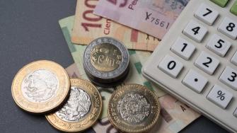 Con la reforma de subcontratación se incorporó un criterio más para la individualización del pago de PTU: un tope de tres meses, esta disposición fue validada por la Suprema Corte en 2024.
Para más información del tema, visita: https://www.eleconomista.com.mx/capital-humano/reparto-utilidades-2025-calculo-topes-debes-sobre-ptu-20250516-759295.html
¡Síguenos en nuestras redes sociales para mantenerte informado!
Twitter: https://twitter.com/eleconomista
Facebook: https://www.facebook.com/ElEconomista.mx
Instagram: https://www.instagram.com/eleconomistamx
LinkedIn: https://www.linkedin.com/company/el-economista/
#ElEconomista #EETV