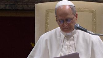 El papa León XIV reafirmó el viernes su compromiso social, llamó a luchar contra las "desigualdades globales" y las "condiciones indignas de trabajo", e hizo referencia a su propia historia migratoria, durante su primer encuentro con los embajadores acreditados ante el Vaticano.
¡Síguenos en nuestras redes sociales para mantenerte informado!
Twitter: https://twitter.com/eleconomista
Facebook: https://www.facebook.com/ElEconomista.mx
Instagram: https://www.instagram.com/eleconomistamx
LinkedIn: https://www.linkedin.com/company/el-economista/
#ElEconomista #EETV #AFP