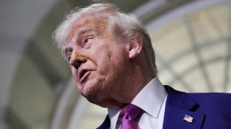 La Casa Blanca ha solicitado un enorme aumento de los fondos para la aplicación de la ley de inmigración, mientras trata de cumplir el objetivo de Trump.
Para más información del tema, visita: https://www.eleconomista.com.mx/internacionales/detenciones-migrantes-trump-guantanamo-cuestan-100-000-dolares-diarios-persona-20250520-759908.html
¡Síguenos en nuestras redes sociales para mantenerte informado!
Twitter: https://twitter.com/eleconomista
Facebook: https://www.facebook.com/ElEconomista.mx
Instagram: https://www.instagram.com/eleconomistamx
LinkedIn: https://www.linkedin.com/company/el-economista/
#ElEconomista #EETV