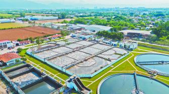 Inspecciones ambientales, escasez hídrica y nuevas normas sobre residuos redefinen la operación industrial en México.