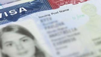 El gobierno de Estados Unidos ordenó a sus misiones diplomáticas reactivar las citas para los solicitantes de visa para estudiantes en sus consulados.
Para más información del tema, visita: https://www.eleconomista.com.mx/internacionales/estados-unidos-reactiva-citas-visados-estudiantes-20250618-764342.html
¡Síguenos en nuestras redes sociales para mantenerte informado!
Twitter: https://twitter.com/eleconomista
Facebook: https://www.facebook.com/ElEconomista.mx
Instagram: https://www.instagram.com/eleconomistamx
LinkedIn: https://www.linkedin.com/company/el-economista/
#ElEconomista #EETV