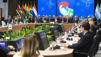 El Mercosur y el bloque europeo EFTA, formado por Islandia, Liechtenstein, Noruega y Suiza, alcanzaron un acuerdo de libre comercio, informaron este miércoles las partes en una cumbre del bloque sudamericano en la capital argentina.