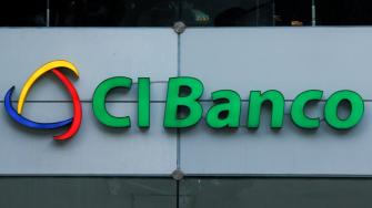 CIBanco informó este miércoles que varias sanciones en su contra impuestas en junio por la CNBV están desvinculadas de las recientes acusaciones de Estados Unidos contra esa y otras dos entidades financieras por supuestas prácticas de lavado de dinero.
Para más información del tema, visita: https://www.eleconomista.com.mx/sectorfinanciero/cibanco-aclara-multas-cnbv-son-anteriores-visitas-acusaciones-tesoro-20250716-768428.html
¡Síguenos en nuestras redes sociales para mantenerte informado!
Twitter: https://twitter.com/eleconomista
Facebook: https://www.facebook.com/ElEconomista.mx
Instagram: https://www.instagram.com/eleconomistamx
LinkedIn: https://www.linkedin.com/company/el-economista/
#ElEconomista #EETV