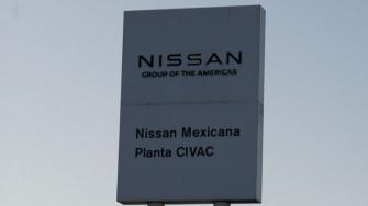 Nissan Mexicana anunció que cerrará su histórica planta de ‘Civac’, en el central estado de Morelos, y trasladará toda su producción al complejo del estado de Aguascalientes en el primer trimestre de 2026. Es parte de una estrategia global de reestructuración industrial.
¡Síguenos en nuestras redes sociales para mantenerte informado!
Twitter: https://twitter.com/eleconomista
Facebook: https://www.facebook.com/ElEconomista.mx
Instagram: https://www.instagram.com/eleconomistamx
LinkedIn: https://www.linkedin.com/company/el-economista/
#ElEconomista #EETV
