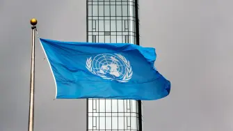 El secretario general de la ONU, Antonio Guterres, dijo estar “gravemente alarmado” por la decisión de Israel de tomar el control de Ciudad de Gaza. Irán acusó al Estado hebreo de planear una “limpieza étnica”, mientras que Estados Unidos parece brindar su apoyo, al menos tácitamente, al plan israelí de expandir la ofensiva contra Hamás en territorio palestino.
¡Síguenos en nuestras redes sociales para mantenerte informado!
Twitter: https://twitter.com/eleconomista
Facebook: https://www.facebook.com/ElEconomista.mx
Instagram: https://www.instagram.com/eleconomistamx
LinkedIn: https://www.linkedin.com/company/el-economista/
T
#ElEconomista #EETV
