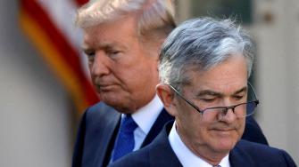 Donald Trump analiza una lista de 11 aspirantes, incluidos tres nombres inéditos, para dirigir la Reserva Federal de Estados Unidos.
Para más información del tema, visita: https://www.eleconomista.com.mx/internacionales/trump-evalua-11-candidatos-relevar-jerome-powell-reserva-federal-20250813-772560.html
¡Síguenos en nuestras redes sociales para mantenerte informado!
Twitter: https://twitter.com/eleconomista
Facebook: https://www.facebook.com/ElEconomista.mx
Instagram: https://www.instagram.com/eleconomistamx
LinkedIn: https://www.linkedin.com/company/el-economista/
#ElEconomista #EETV
