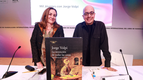 Rosa Beltrán y Jorge Volpi.