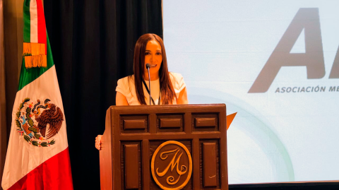 Vianey de la Mora García, directora general de la Asociación Mexicana de Ferrocarriles.