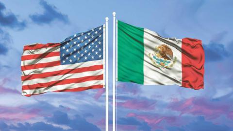 Edgar Amador Zamora, subsecretario de Hacienda, resaltó que la imposición de aranceles no sólo afectaría a otros países, sino al propio Estados Unidos.

Para más información del tema, visita: https://www.eleconomista.com.mx/economia/comercio-mexico-eu-complementario-rival-hacienda-20250213-746276.html

¡Síguenos en nuestras redes sociales para mantenerte informado!

Twitter: https://twitter.com/eleconomista 
Facebook: https://www.facebook.com/ElEconomista.mx
Instagram: https://www.instagram.com/eleconomistamx
LinkedIn: https://www.linkedin.com/company/el-economista/

#ElEconomista #EETV