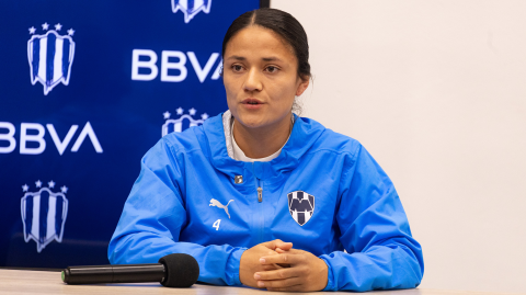 Rebeca Bernal, futbolista.