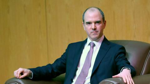 Ernesto Revilla.