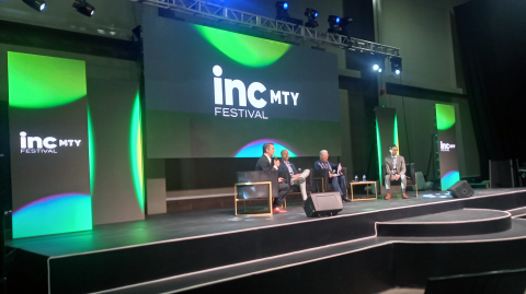Humberto Hernández Haddad, cónsul general de México en Austin, Texas, participó en un panel del Festival incMTY 2025.