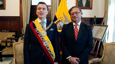 Daniel Noboa, presidente de Ecuador y Gustavo Petro, presidente de Colombia.