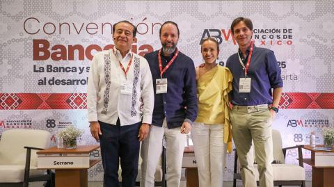Participantes del panel sobre inclusión financiera en la 88 Convención Bancaria