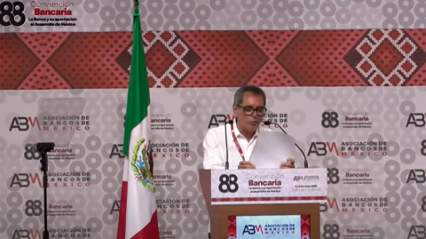 El secretario de Hacienda y Crédito Público, Edgar Amador Zamora, participón en la inauguración de la 88 Convención Bancaria.