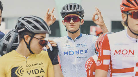 A.R. Monex Pro Cycling Team.