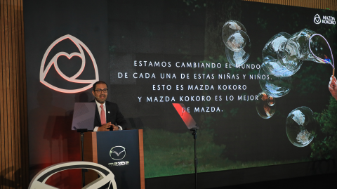 Miguel Barbeyto, presidente de Mazda de México.