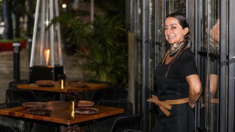 CHEF LULA MARTIN DEL CAMPO, EN EL RESTAURANTE MAREA ENTREVISTA PARA BISTRONOMIE .