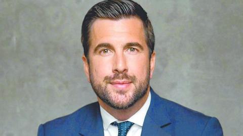 Enrique Riquelme, presidente de Grupo Cox Energy.