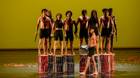 Danzas negras; reflexiones afroindígenas.
