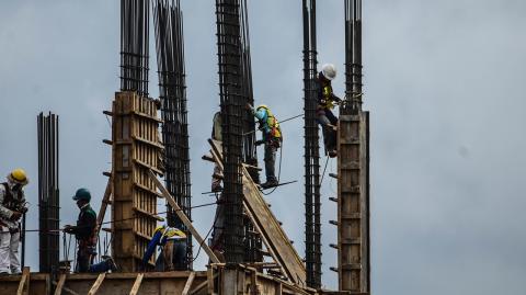 CONSTRUCCION - QUERETARO,QRO 06.10.14 CONSTRUCCION EN LA CIUDAD DE QUERETARO.