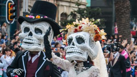 DIA DE MUERTOS - DESFILE DEL DIA DE MUERTOS EN LA CDMX