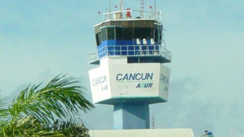 Asur administra el aeropuerto de Cancún, su plaza más importante.