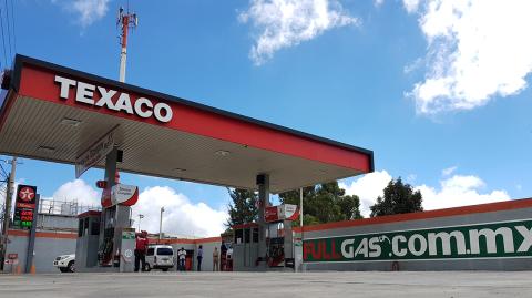 71108081. Guatemala, 8 Nov. 2017 (Notimex-Roberto Noguez).- El grupo gasolinero Fullgas no solo quiere seguir creciendo en México, Guatemala y Honduras, sino que ha puesto la mirada en países como Brasil o Colombia, y en un mediano plazo llegar a otro continente, como el africano. NOTIMEX/FOTO/ROBERTO NOGUEZ/COR/EBF/