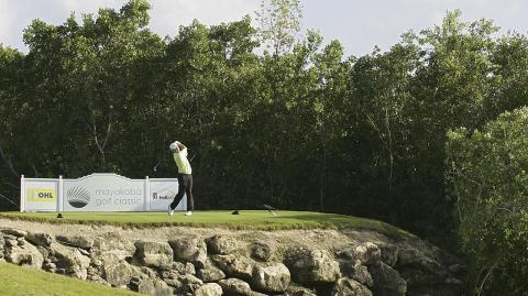 Mayakoba Golf Classic at Riviera Maya-Cancun - Round Three - PLAYA DEL CARMEN, MEXICO - FEBRUARY 26: A general view of the 17th tee box during the third round of the Mayakoba Golf Classic at Riviera Maya-Cancun held at El Camaleon Golf Club on February 26, 2011 in Playa del Carmen, Mexico.   Michael Cohen/Getty Images/AFP== FOR NEWSPAPERS, INTERNET, TELCOS & TELEVISION USE ONLY == - == FOR NEWSPAPERS, INTERNET, TELCOS & TELEVISION USE ONLY ==