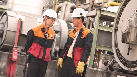 Trabajadores de la energética española Repsol. Foto: Repsol