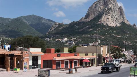 PEÃ‘A DE BERNAL QUERETARO JRG