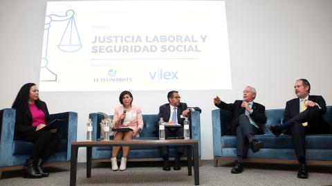 Participantes en el Panel 'Justicia Laboral y Seguridad Social' en el Foro 'Justicia en Construcción' de vLex y El Economista - Foto: Adriana Hernández