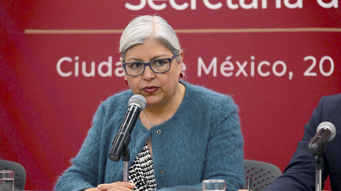 La secretaria de Economía, Graciela Márquez en conferencia de prensa.