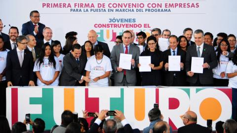 Más de 1 millón de jóvenes se han inscrito al programa Jóvenes Construyendo el Futuro. Foto: Cuartoscuro