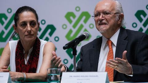 Claudia Sheinbaum y Mario Molina. Foto: Cuartoscuro