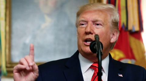 Hasta el momento todos los testimonios en la investigación sobre el presidente Donald Trump se realizaron a puerta cerrada, lo que provocó críticas de los republicanos. Foto: Reuters