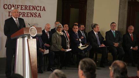 Presentación del PNI, el presidente López Obrador dijo sentirse agradecido con los empresarios que tienen dimensión social y no sólo se preocupan por las ganancias, sino también del desarrollo social. Foto: Eric Lugo.