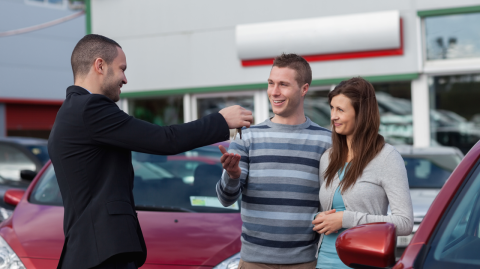 FOTO: El objetivo es el sector con poder adquisitivoIndustria y mercado se adaptaron rápidamente a las nuevas condiciones para vender y comprar un automotor. Foto: Shutterstock.