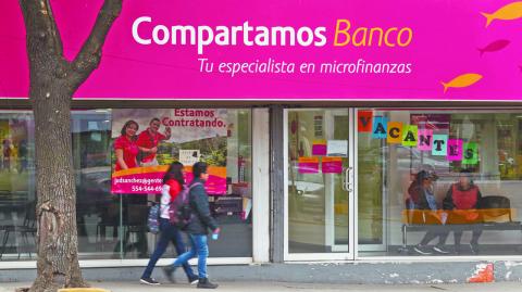 DIFERENTES FACHAS DEL BANCO COMPARTAMOS BANCO, EN LA CDMX, INSTALACIONES COMPARTAMOS BANCO