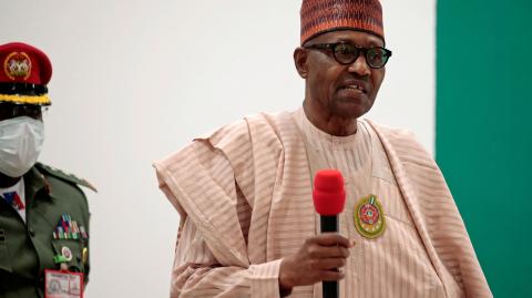 El presidente nigeriano, Muhammadu Buhari (imagen), condenó el secuestro y ordenó una operación de rescate. Foto: Reuters