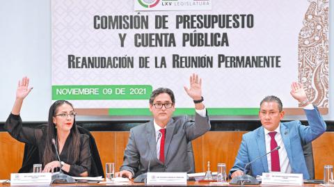 Erasmo Gonz·lez Robledo, presidente de la ComisiÛn de Presupuesto y Cuenta P˙blica, encabezÛ la reanudaciÛn de reuniÛn permanente en la que comenzÛ la discusiÛn del Presupuesto de Egresos de la FederaciÛn (PEF) 2022 que se prevÈ sea discutido an