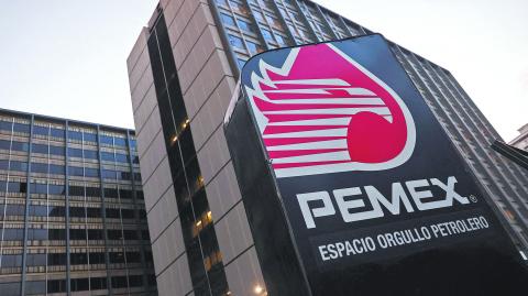 The logo of Mexican state oil company Pemex is pictured at its headquarters in Mexico City, Mexico, February 21, 2022. REUTERS/Edgard Garrido